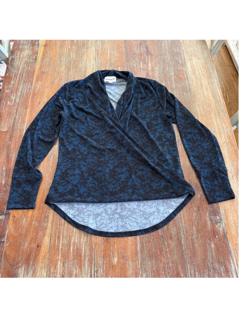 Veronica M Blue Black Abstract Print Wrap Top XS